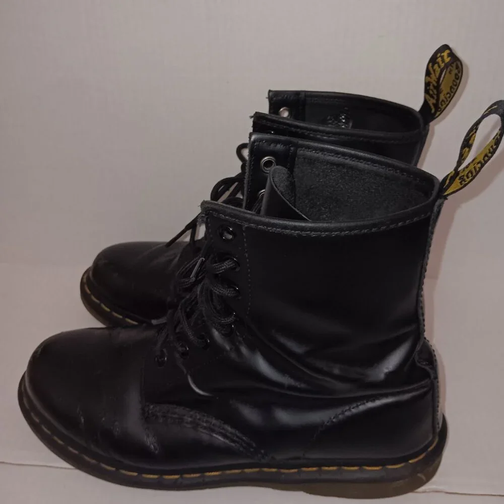DR. MARTENS  WOMEN'S LACE-UP BOOTS - Picture 8 of 12